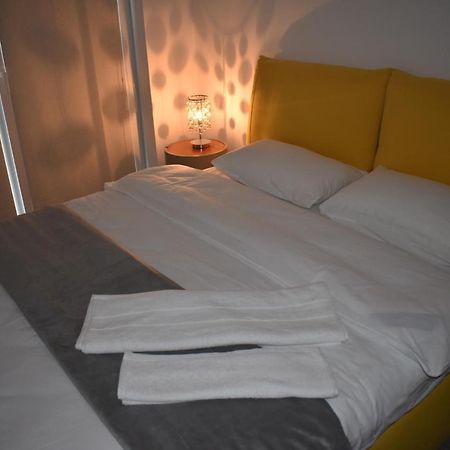 Roman'S Apartment City Residence Sibiu Buitenkant foto