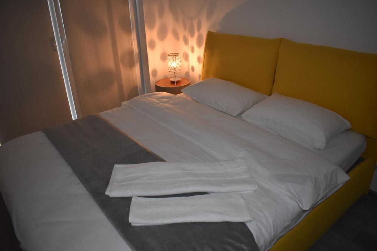 Roman'S Apartment City Residence Sibiu Buitenkant foto